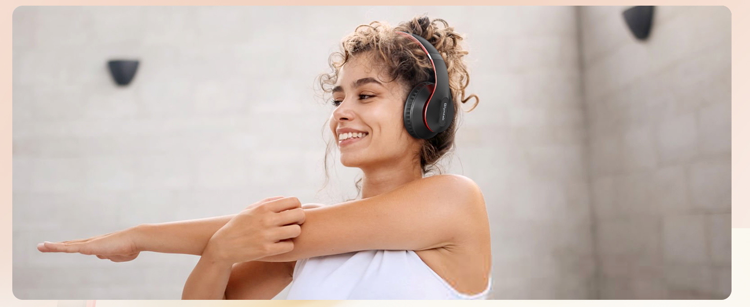 Wireless Bluetooth headphones equipped with 40mm dynamic driver