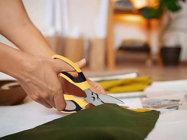 Sharp utility heavy duty scissors blades efficiently cut through thick fabric and more