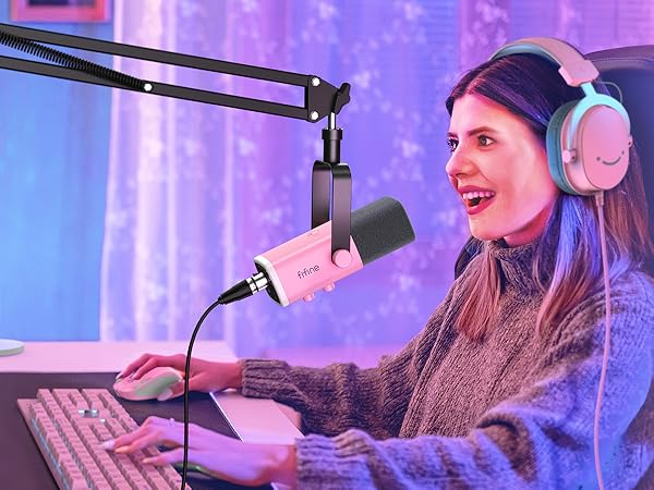 microphone with headphone jack