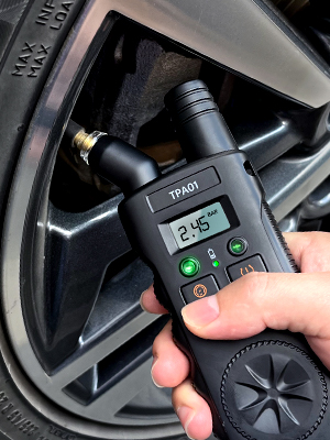 Digital Tire Pressure Gauge