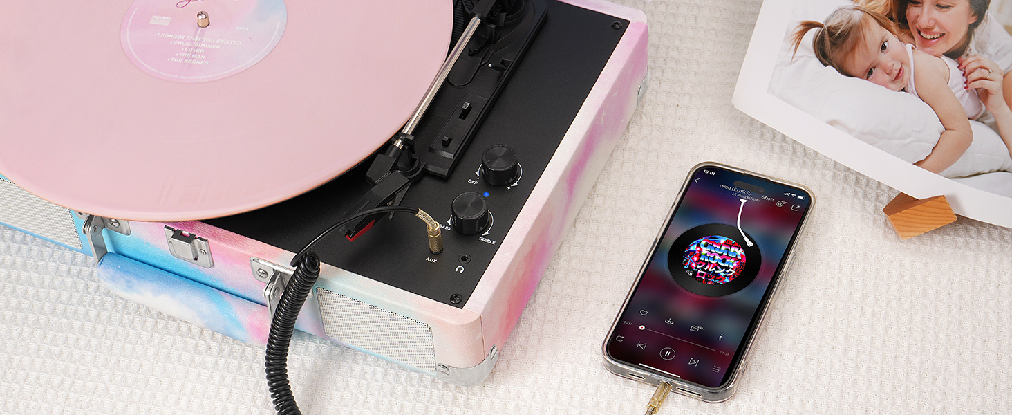 White Stylish Record Player 3-Speed Portable Suitcase Turntable with Bluetooth, 3.5mm Audio Jack