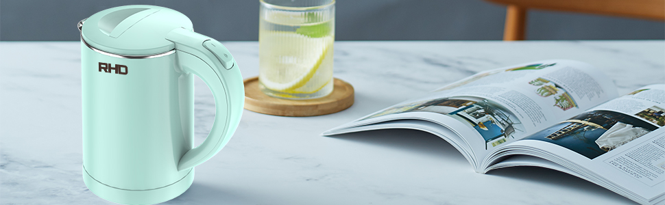 Cute and compact electric kettle