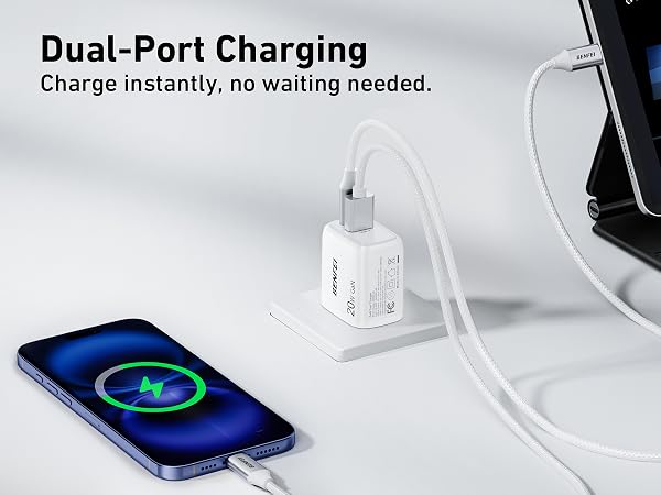 two sockets with USB-A and USB-C