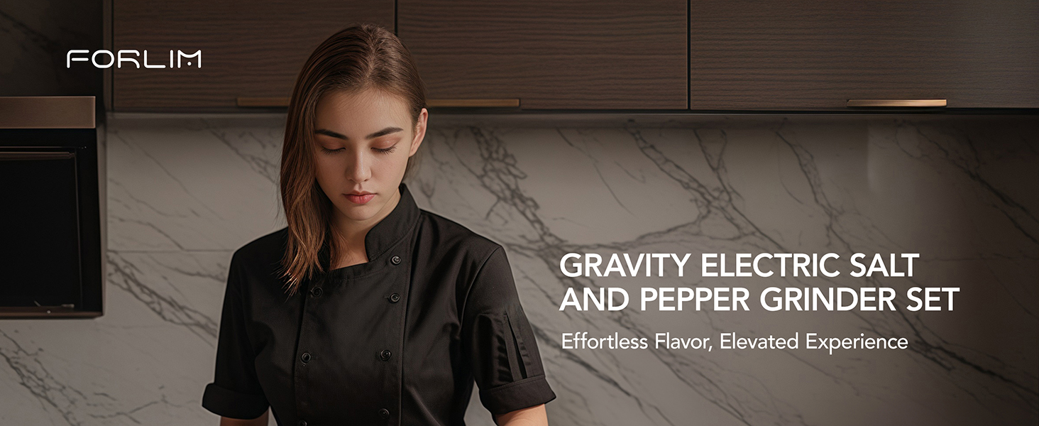 Salt and pepper grinder set