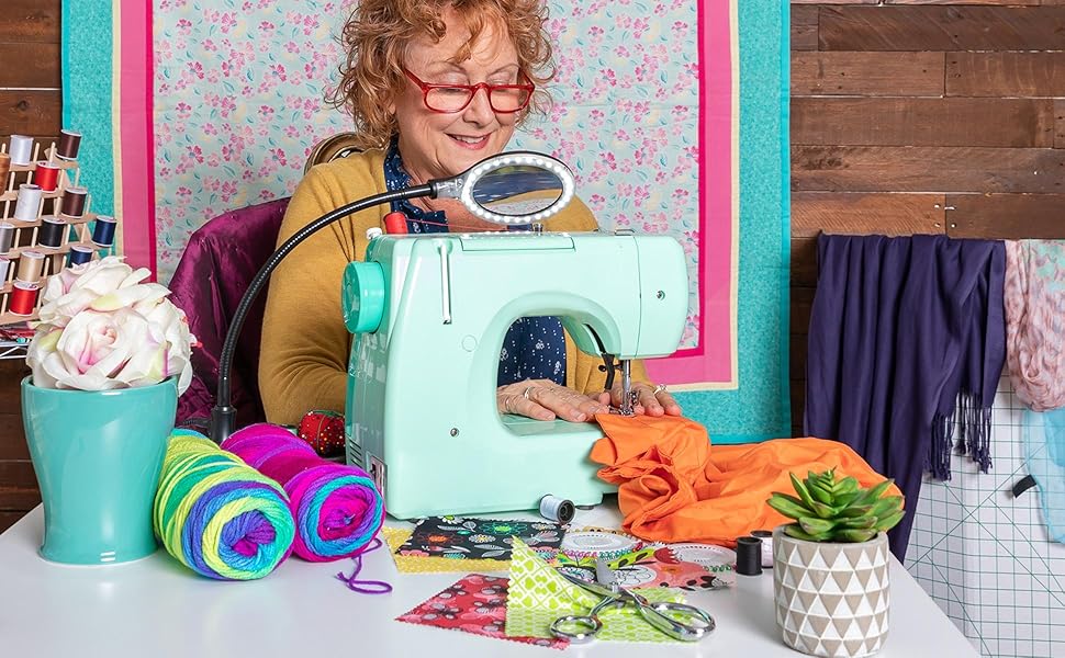 Brightech- LightView Flex LED Magnifier Clamp Lamp- Gooseneck Light for Desk, Table &amp; Easel Use