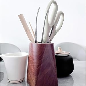desk organizers and accessories