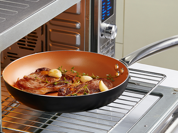 ceramic skillet with lid