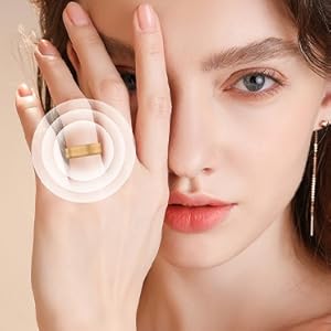 Elegance on your finger. Smart, comfortable, effortless.