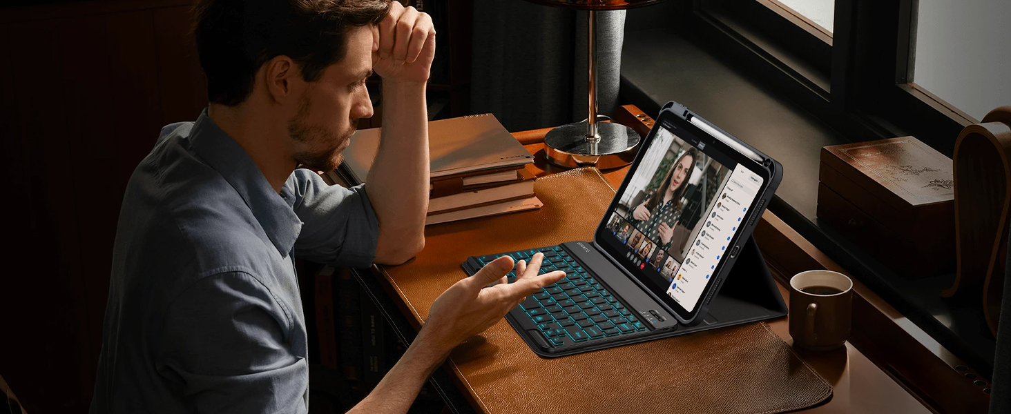 iPad A16 Case with Keyboard