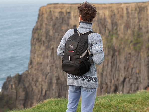 lightweight backpack for men