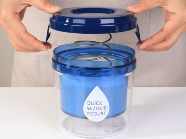 dry yogurt strainer