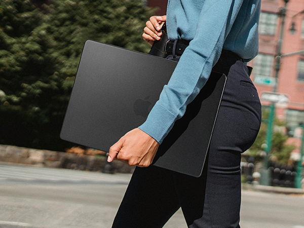 MacBook Pro 16 inch case