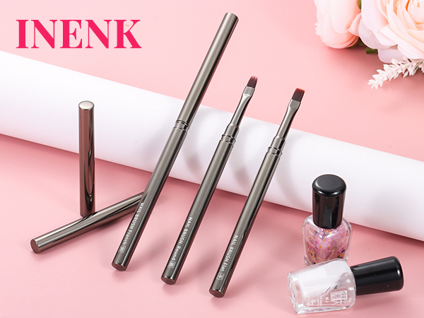 nail brush for cleaning fingernails