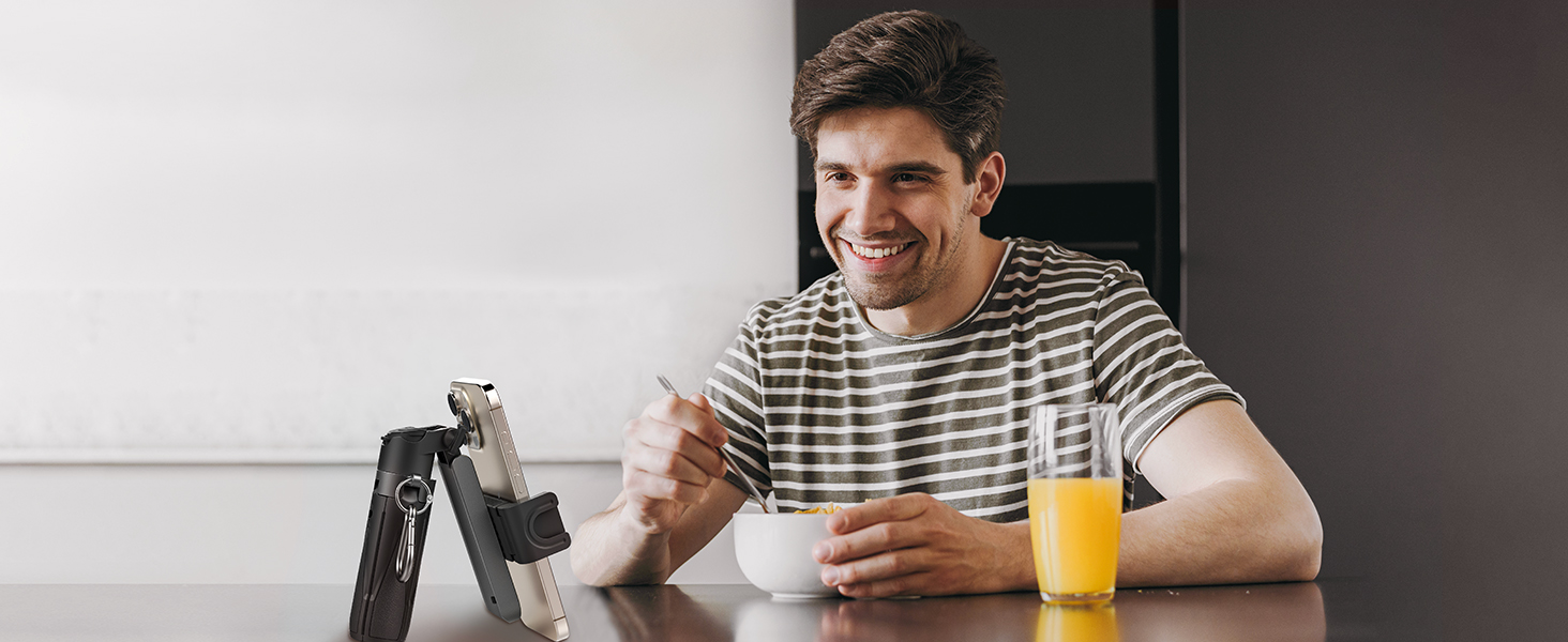 Portable Selfie Stick Tripod