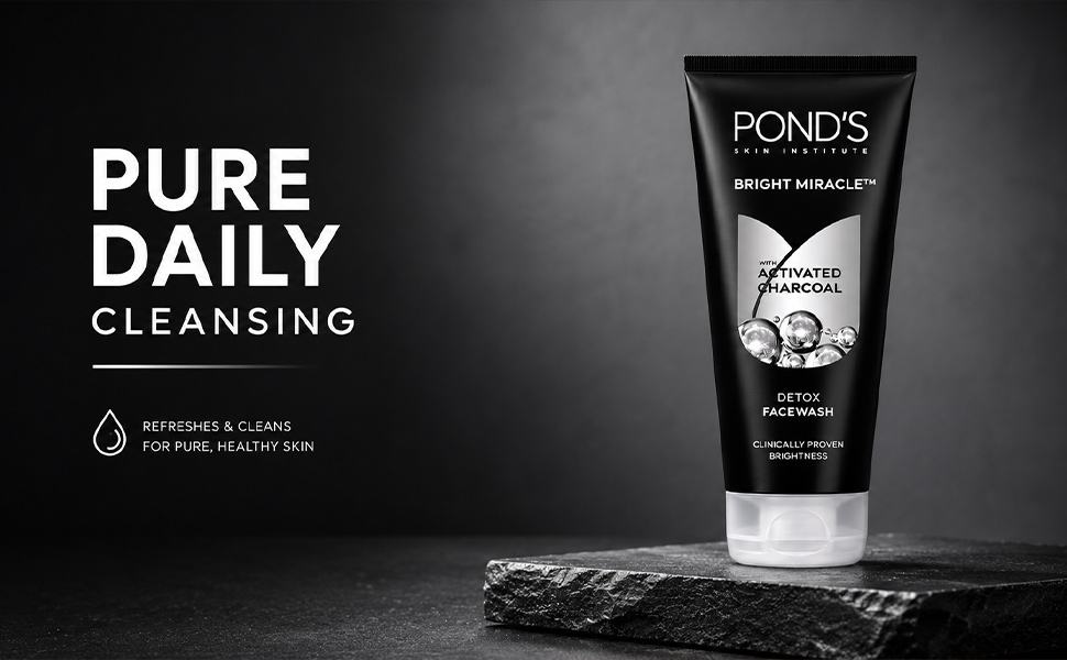 POND&amp;amp;amp;#39;S Bright miracle With Activated Charcoal detox facewash 200g