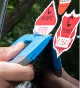 Unger Professional Compact 4” Window &amp; Glass Scraper – Reversible Razor Blade Scraper Tool, Retra...
