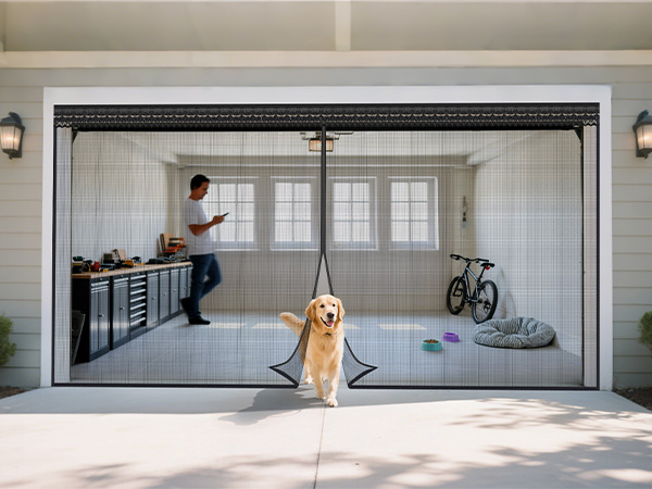 garage door screen with magnetic closure