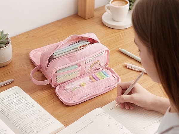 A cute pencil case suitable for both boys and girls