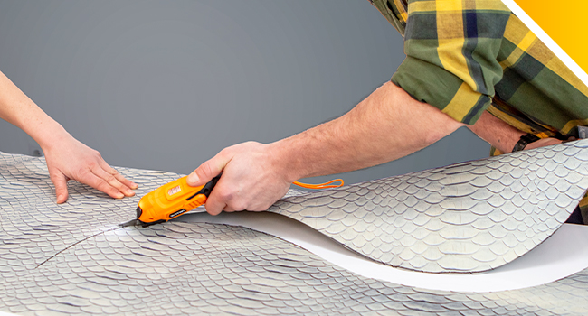 The Antive electric scissors for fabric are the first choice when you need curved cuts.