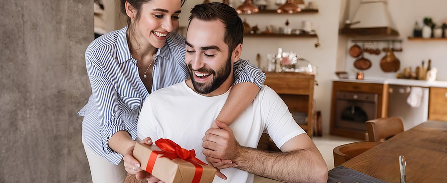 magnifying glass with light