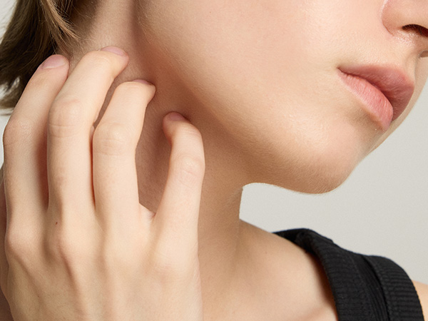 stud earrings for women