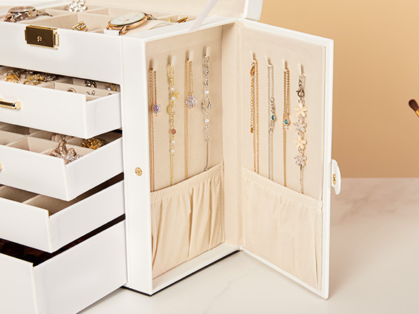 jewelry box