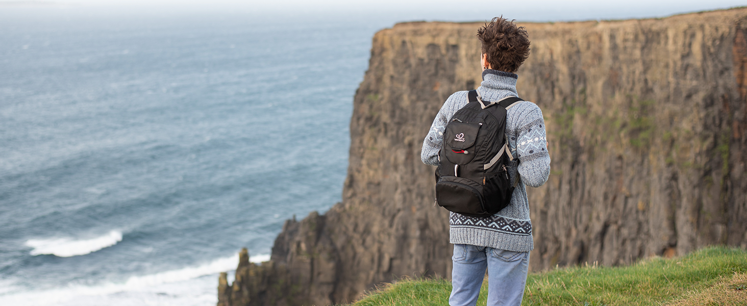 lightweight backpack for men