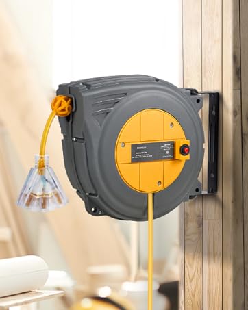 30 FT Retractable Extension Cord, 16AWG/3C SJTW Power Cord Reel, 3 Electrical Outlets Triple Tap