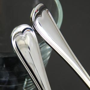 dessert spoon