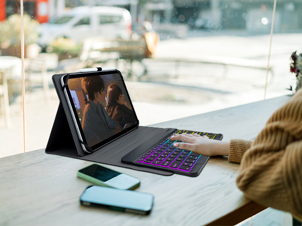 Universal Tablet Backlit Keyboard Case Black - 28