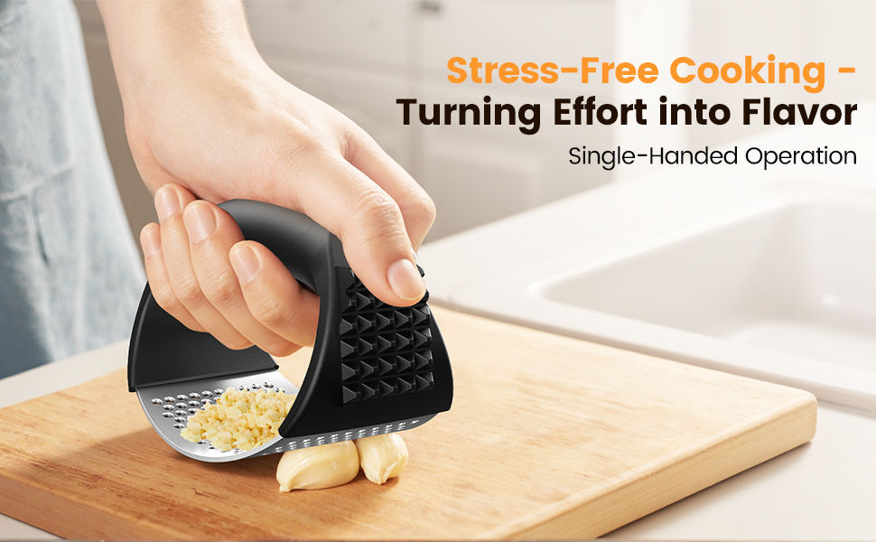 garlic press