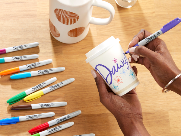 sharpie permanent marker purple fine point tip type coffee cup art craft label daisy name office