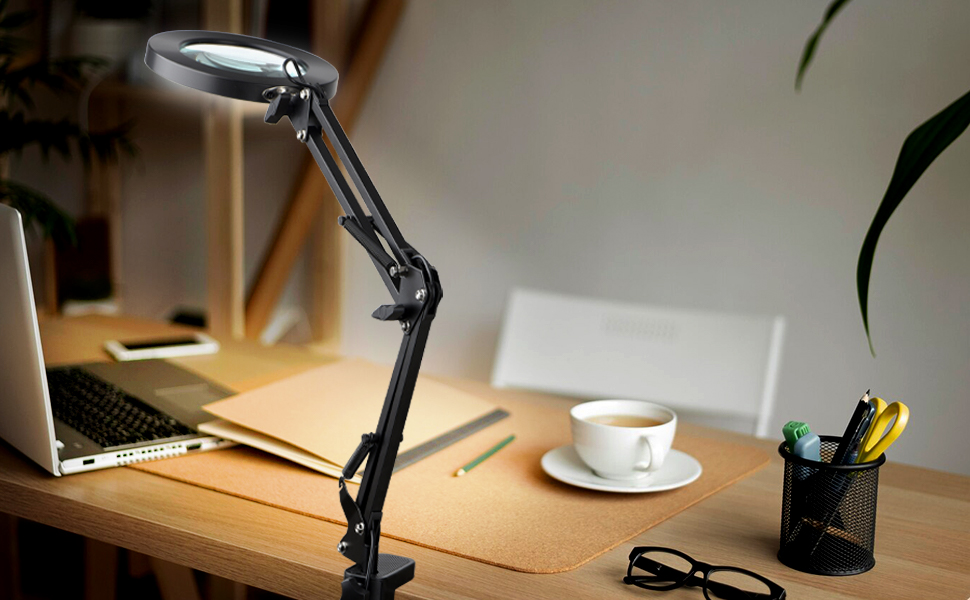 Magnifying Glass with Clamp and Stand