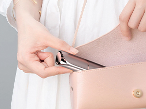  small electric razor