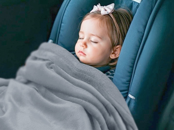 light fleece blanket, queen blanket fleece, utopia fleece blanket, gray fleece blanket