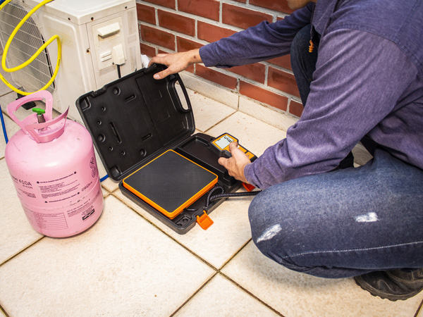 elitech refrigerant scale