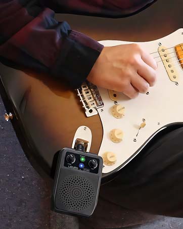 mini guitar amp
