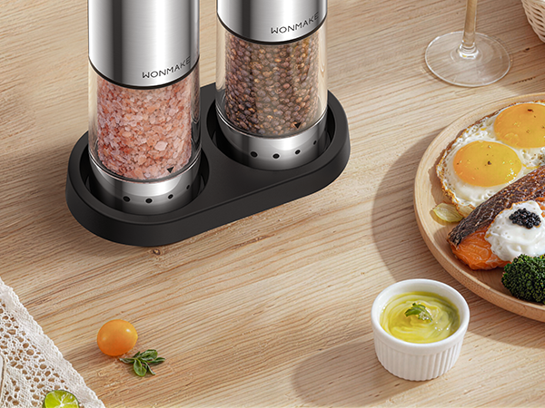 Salt and Pepper Grinder Set