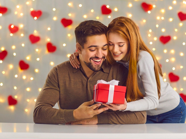 Multi-batch head small electric screwdriver set