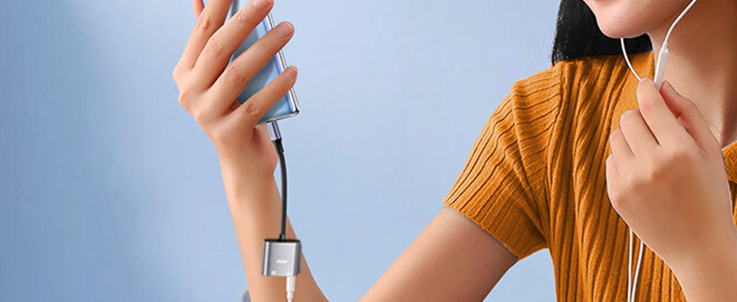 usb-c splitter