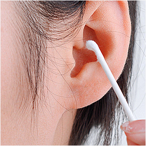 multi- functional cotton swabs can be used to clean up ears . 