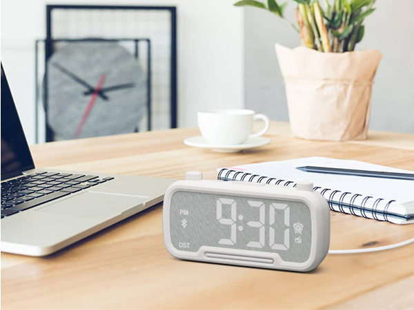 clock radio use in office