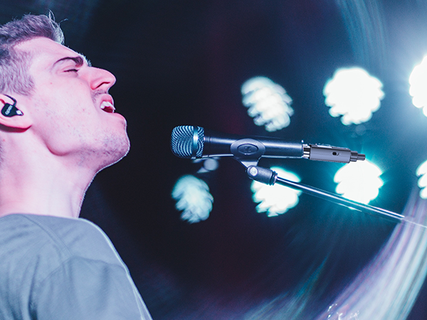 XLR Microphone wireless microphone audio transmitter and receiver wireless microphones systems