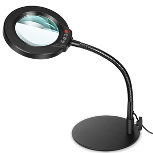 Magnifyign desk lamp