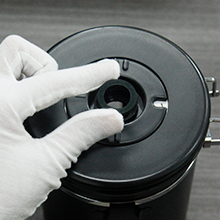 coffee canister with valve