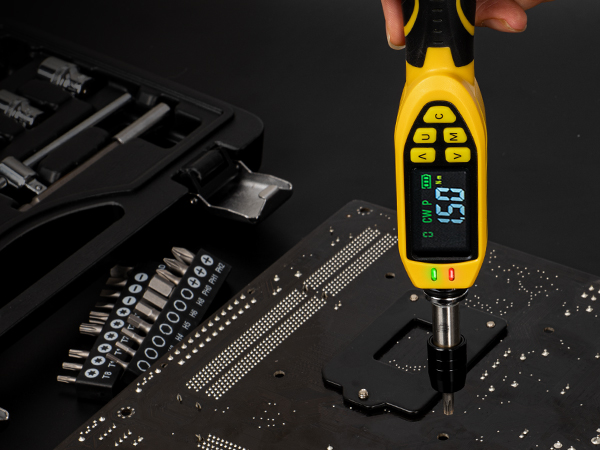 digital torque screwdriver