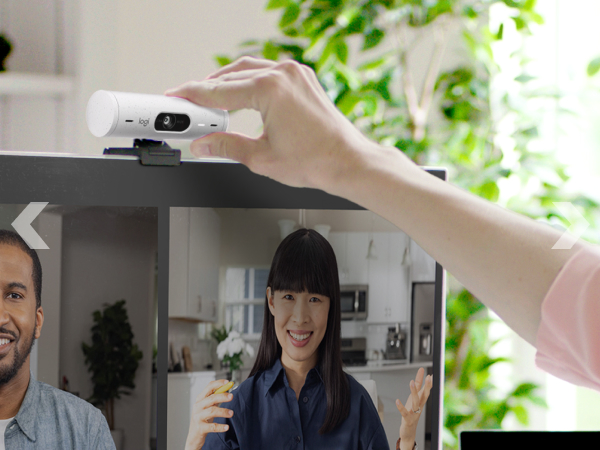 Brio 500 attached to a monitor