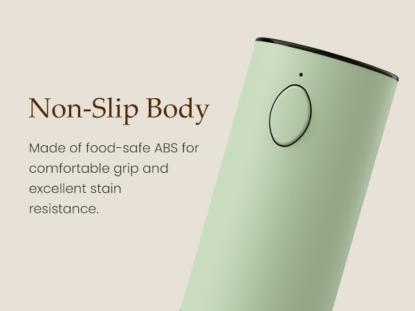 salt and pepper shakers