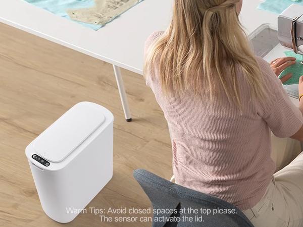 5 Gallon automatic white bathroom trash can