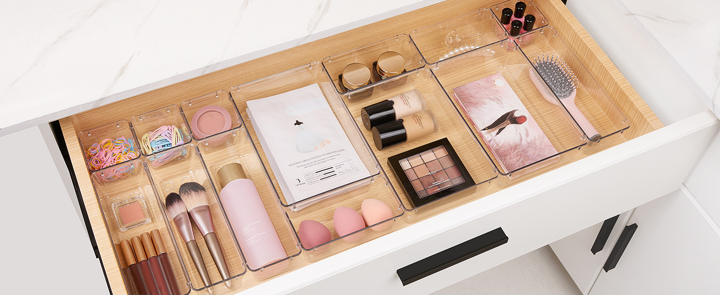 makeup organizer